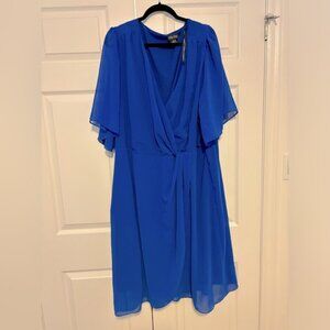 City chic cocktail dress